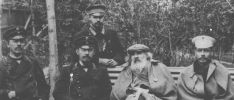 Файл=Kuznetsov_Mendeleev.jpg
Объём=152KB
Размеры=1659x706
Дата=Окт 18, 2004 Kuznetsov_Mendeleev.jpg